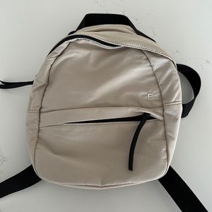 Everlane mini backpack - light gray